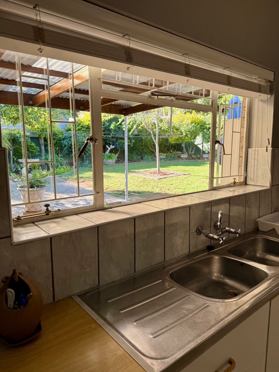 3 Bedroom Property for Sale in Bergzicht Western Cape